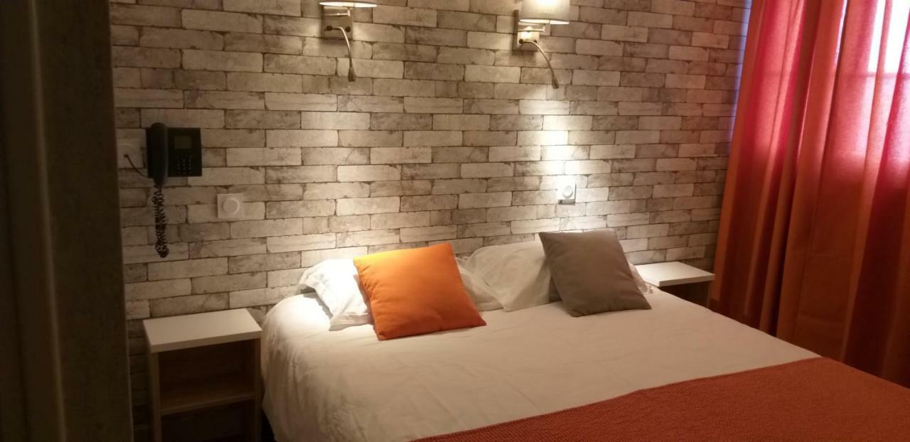 Logis Hotel Bellevue รอสกอฟ ภายนอก รูปภาพ